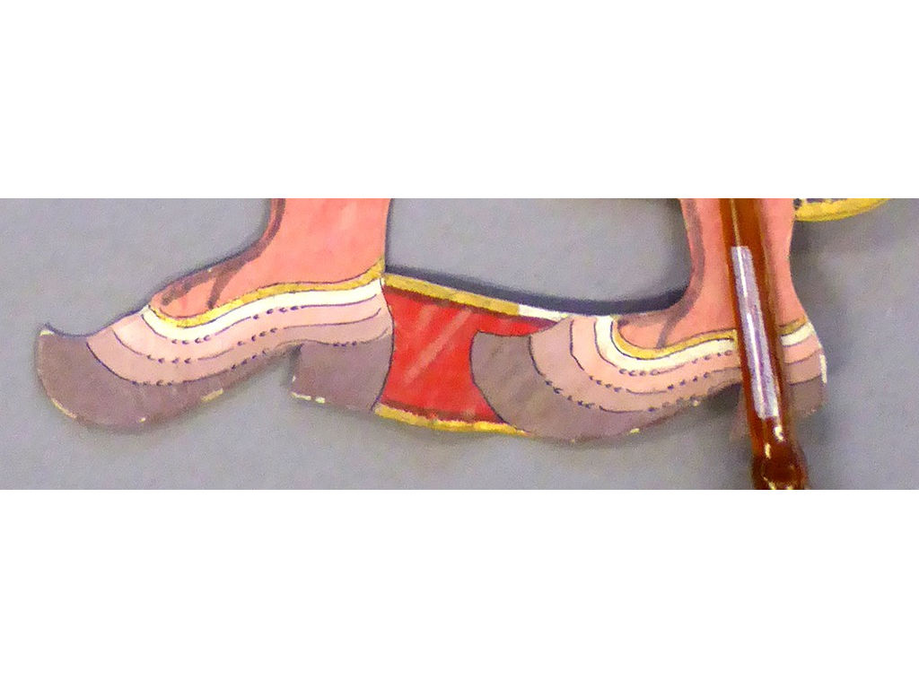 Temburu-Sa-16-voorkant-schoenen